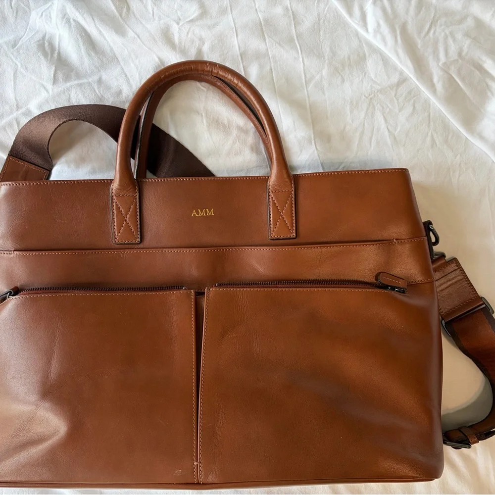 Men's Tan Leather Briefcase Bag - Classic Professional Carry